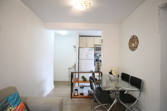 Sala e Sala de Jantar de apartamento à venda com 2 quartos, 42m² em Jardim Paris, São Paulo