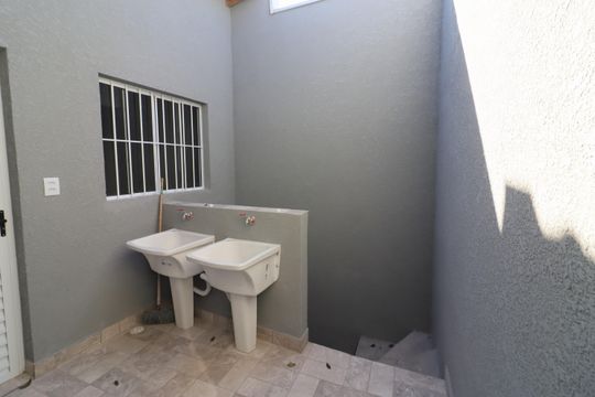 Área de Serviço de casa para alugar com 1 quarto, 49m² em Jardim Ype, Osasco