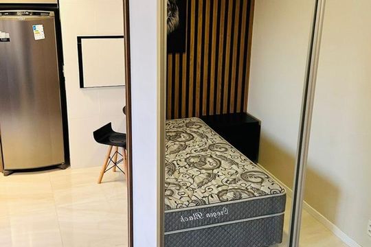 Quarto de kitnet/studio à venda com 1 quarto, 38m² em Jardim Botânico, Porto Alegre