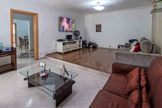 Casa para alugar com 3 quartos, 296m² em Jardim Cidade Pirituba, São Paulo