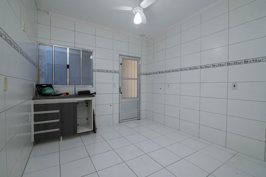 Cozinha de casa para alugar com 3 quartos, 250m² em Jardim Terras de Santo Antonio, Hortolândia