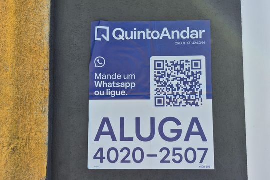 Placa de apartamento para alugar com 2 quartos, 62m² em Parque João Ramalho, Santo André