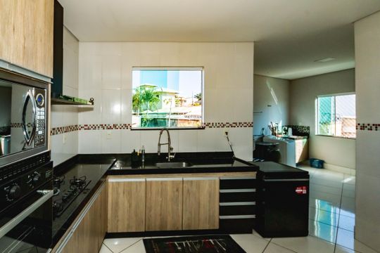 Apartamento à venda com 3 quartos, 130m² em Céu Azul, Belo Horizonte