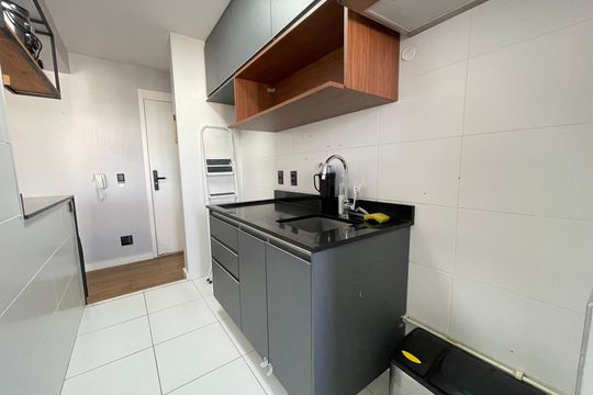 Cozinha de apartamento à venda com 3 quartos, 68m² em Ferreira, São Paulo