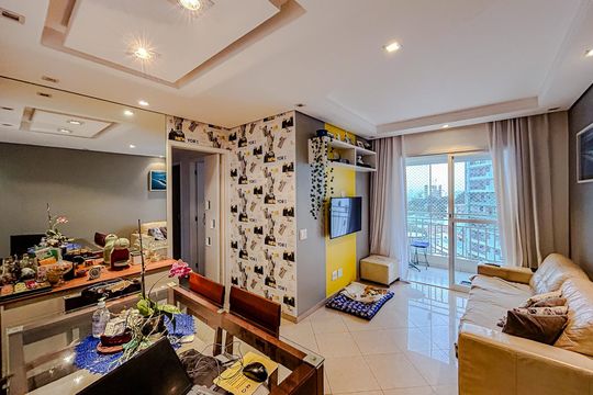 Apartamento à venda com 3 quartos, 60m² em Chácara Seis de Outubro, São Paulo