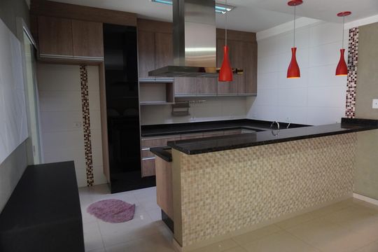 Casa para alugar com 3 quartos, 143m² em Jardim Sao Jose, Americana