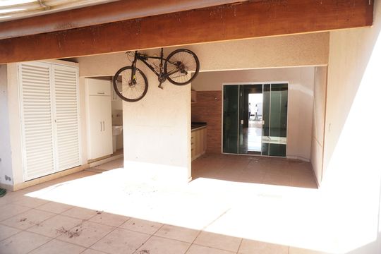 Quintal de casa para alugar com 3 quartos, 143m² em Jardim Sao Jose, Americana