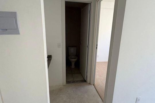 Corredor de apartamento à venda com 2 quartos, 35m² em Jaguaré, São Paulo
