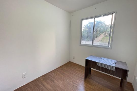 Quarto 1 de apartamento para alugar com 2 quartos, 32m² em Jardim Celeste, São Paulo