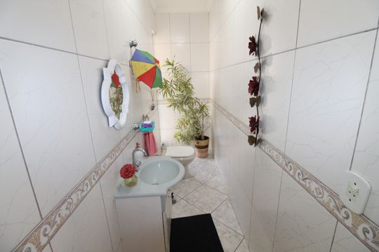 Sala 2 de casa para alugar com 3 quartos, 200m² em Jardim das Industrias, São José dos Campos