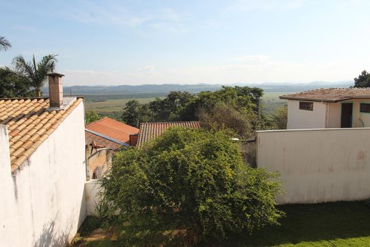 Sacada de casa para alugar com 3 quartos, 200m² em Jardim das Industrias, São José dos Campos