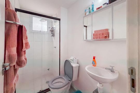 Banheiro de apartamento à venda com 2 quartos, 34m² em Sé, São Paulo