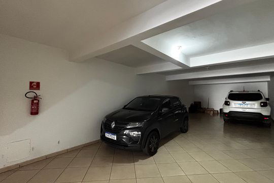Garagem de apartamento para alugar com 2 quartos, 100m² em Vila Alice, Santo André