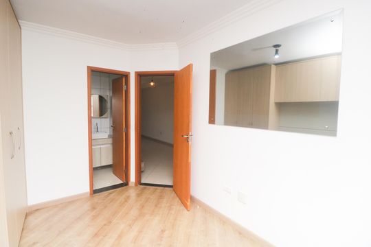 Suíte de apartamento para alugar com 2 quartos, 100m² em Vila Valparaíso, Santo André