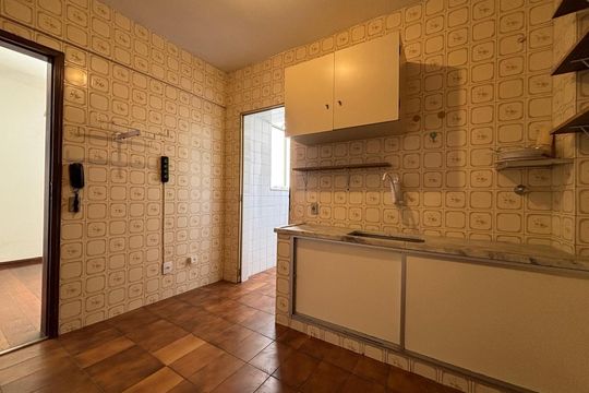 Cozinha de apartamento à venda com 3 quartos, 94m² em Sion, Belo Horizonte