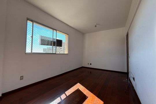 Sala de apartamento à venda com 3 quartos, 94m² em Sion, Belo Horizonte