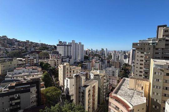 Apartamento para alugar com 3 quartos, 94m² em Sion, Belo Horizonte
