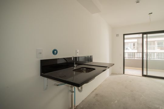 Cozinha de kitnet/studio à venda com 1 quarto, 26m² em Vila Clementino, São Paulo