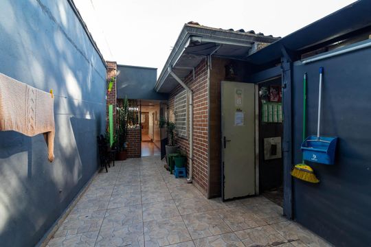 Garagem de casa à venda com 5 quartos, 140m² em Lauzane Paulista, São Paulo