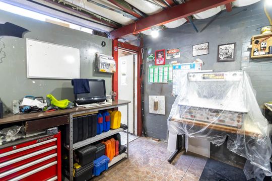 Garagem de casa à venda com 5 quartos, 140m² em Lauzane Paulista, São Paulo