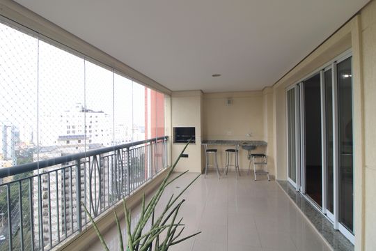 Varanda de apartamento à venda com 3 quartos, 126m² em Vila Sofia, São Paulo