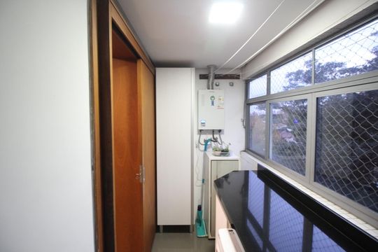 Área de Serviço de apartamento à venda com 3 quartos, 112m² em Boa Vista, Porto Alegre
