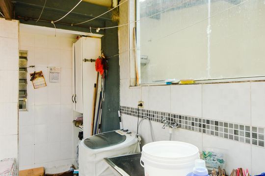 Área de Serviço de casa à venda com 5 quartos, 242m² em Cidade Martins, Guarulhos