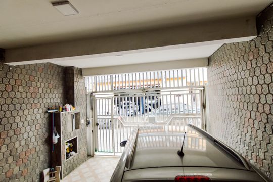 Vista da Sala de casa à venda com 5 quartos, 242m² em Cidade Martins, Guarulhos