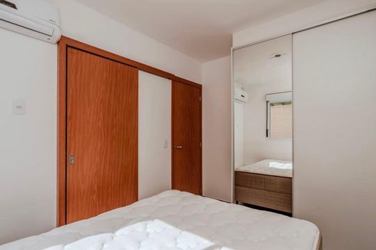 Quarto de apartamento para alugar com 2 quartos, 78m² em Buritis, Belo Horizonte