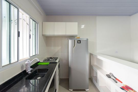 Sala/Cozinha de kitnet/studio para alugar com 1 quarto, 35m² em Jardim Jabaquara, São Paulo