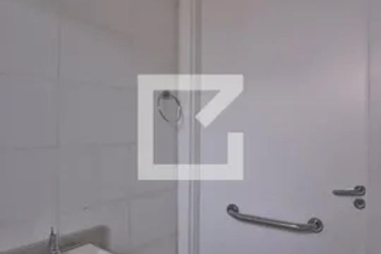 Banheiro de apartamento para alugar com 2 quartos, 40m² em Vila Brás Cubas, São Paulo