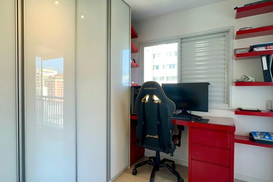 Quarto de apartamento à venda com 2 quartos, 65m² em Pinheiros, São Paulo