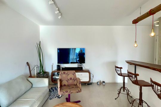 Sala de apartamento à venda com 2 quartos, 65m² em Pinheiros, São Paulo