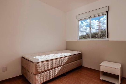 Quarto de apartamento para alugar com 2 quartos, 95m² em Buritis, Belo Horizonte