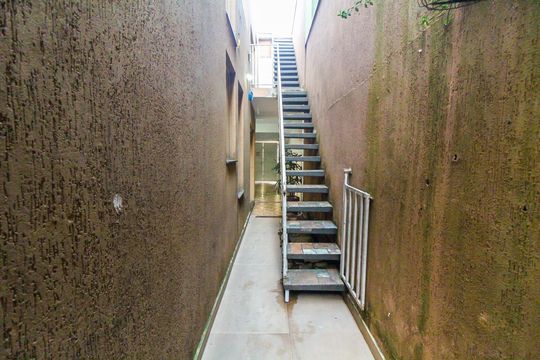Quintal de casa para alugar com 4 quartos, 250m² em Cidade Nova São Miguel, São Paulo