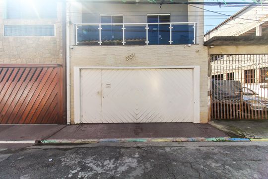 Fachada de casa para alugar com 4 quartos, 250m² em Cidade Nova São Miguel, São Paulo