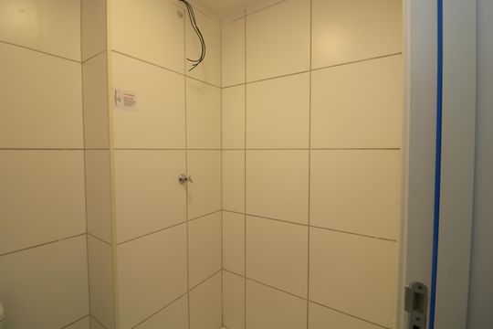 Banheiro de apartamento à venda com 2 quartos, 54m² em Cidade São Mateus, São Paulo