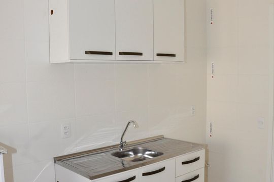 Detalhe - Cozinha Americana com Área de Serviço de apartamento para alugar com 2 quartos, 32m² em Jardim Iris, São Paulo