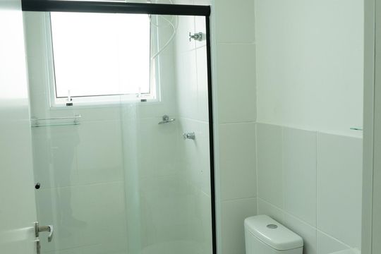 Banheiro Corredor de apartamento para alugar com 2 quartos, 43m² em Dona Edith de Campos Fávaro, Paulínia