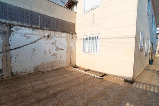 Garagem de casa para alugar com 1 quarto, 35m² em Parque Jabaquara, São Paulo