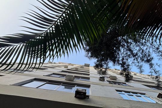Fachada de apartamento à venda com 1 quarto, 40m² em Copacabana, Rio de Janeiro