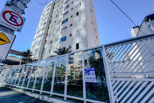 Fachada com Plaquinha de apartamento à venda com 2 quartos, 51m² em Vila Gomes Cardim, São Paulo