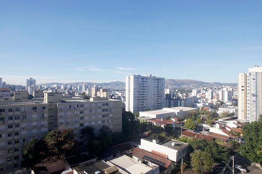 Quarto Suíte Vista de apartamento para alugar com 1 quarto, 66m² em Petrópolis, Porto Alegre