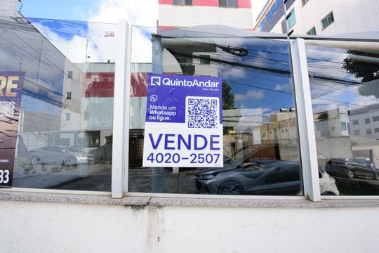 Placa instalada no dia 01/07/2026, com o código RXDE- 92 de apartamento à venda com 2 quartos, 48m² em Diamante, Belo Horizonte