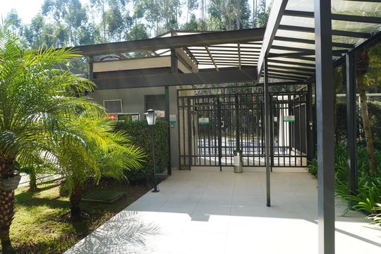 Entrada de apartamento à venda com 1 quarto, 60m² em Centro Empresarial Tamboré, Santana de Parnaíba