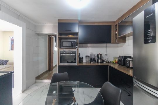 Cozinha de casa à venda com 5 quartos, 200m² em Vila Abc, São Paulo