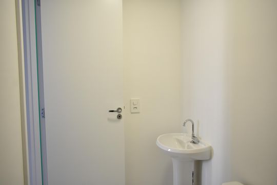 Banheiro da Suíte de apartamento para alugar com 1 quarto, 29m² em Planalto Paulista, São Paulo