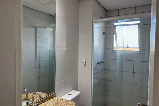 Banheiro de apartamento para alugar com 2 quartos, 54m² em Jardim Oswaldo Cruz, São José dos Campos