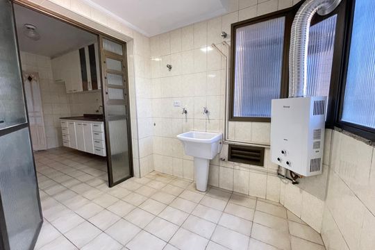 Área de Serviço de apartamento à venda com 3 quartos, 94m² em Vila Indiana, São Paulo