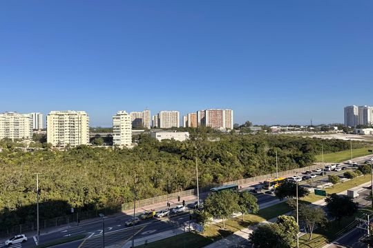 Varanda de apartamento para alugar com 2 quartos, 69m² em Recreio dos Bandeirantes, Rio de Janeiro